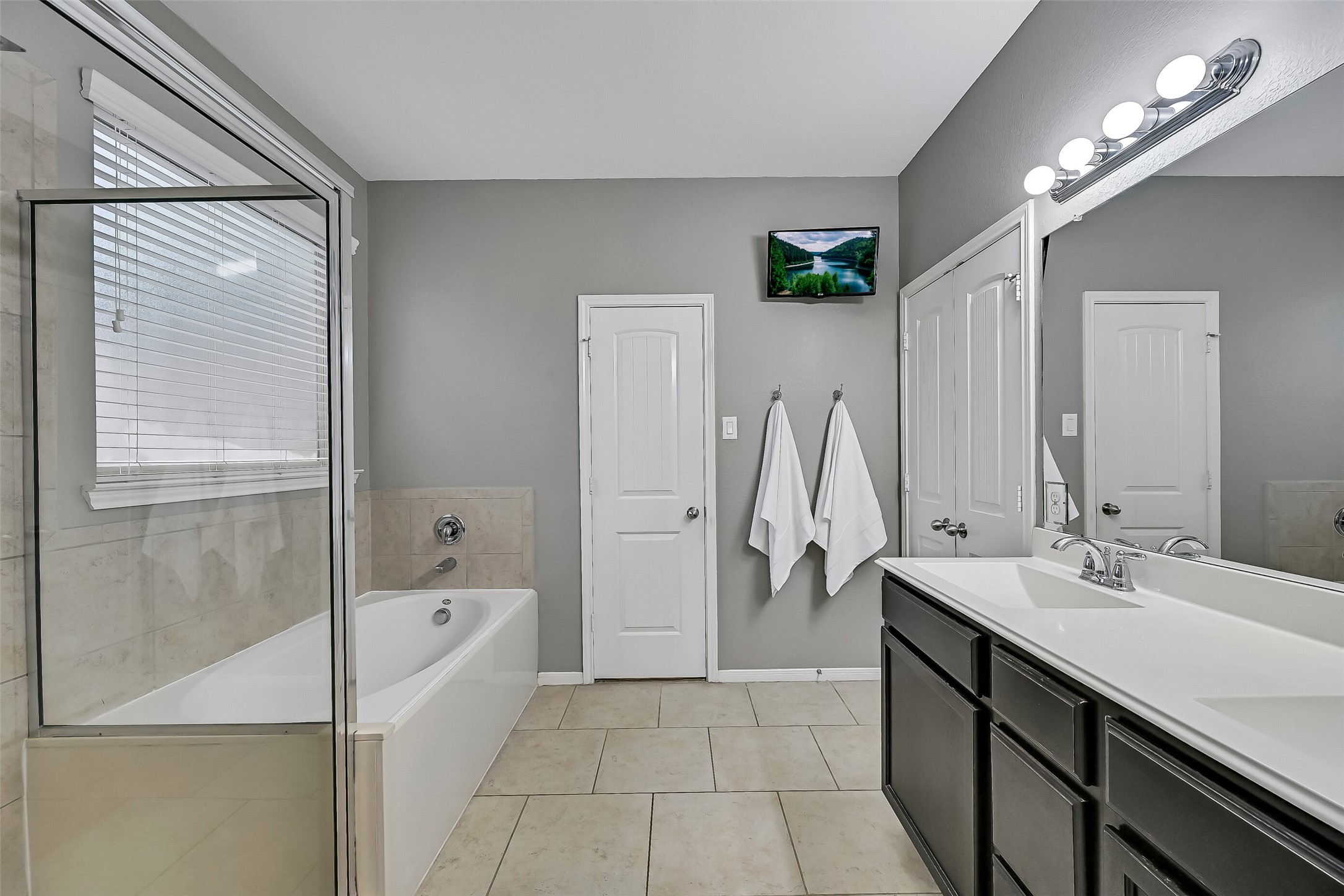 2303 Deer Trace Court Property Photo 18