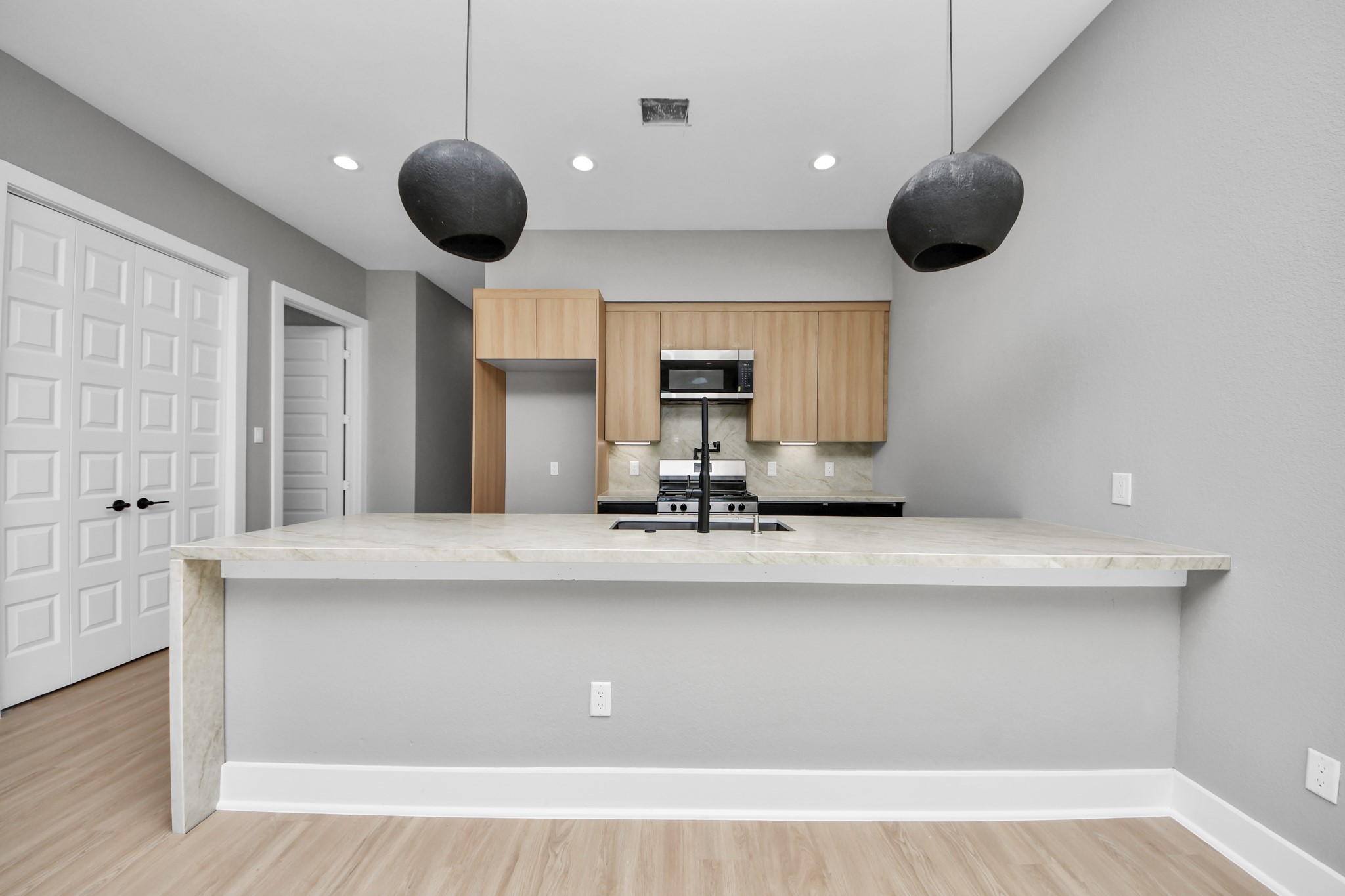 3503 Rebecca Street C/d Property Photo 4