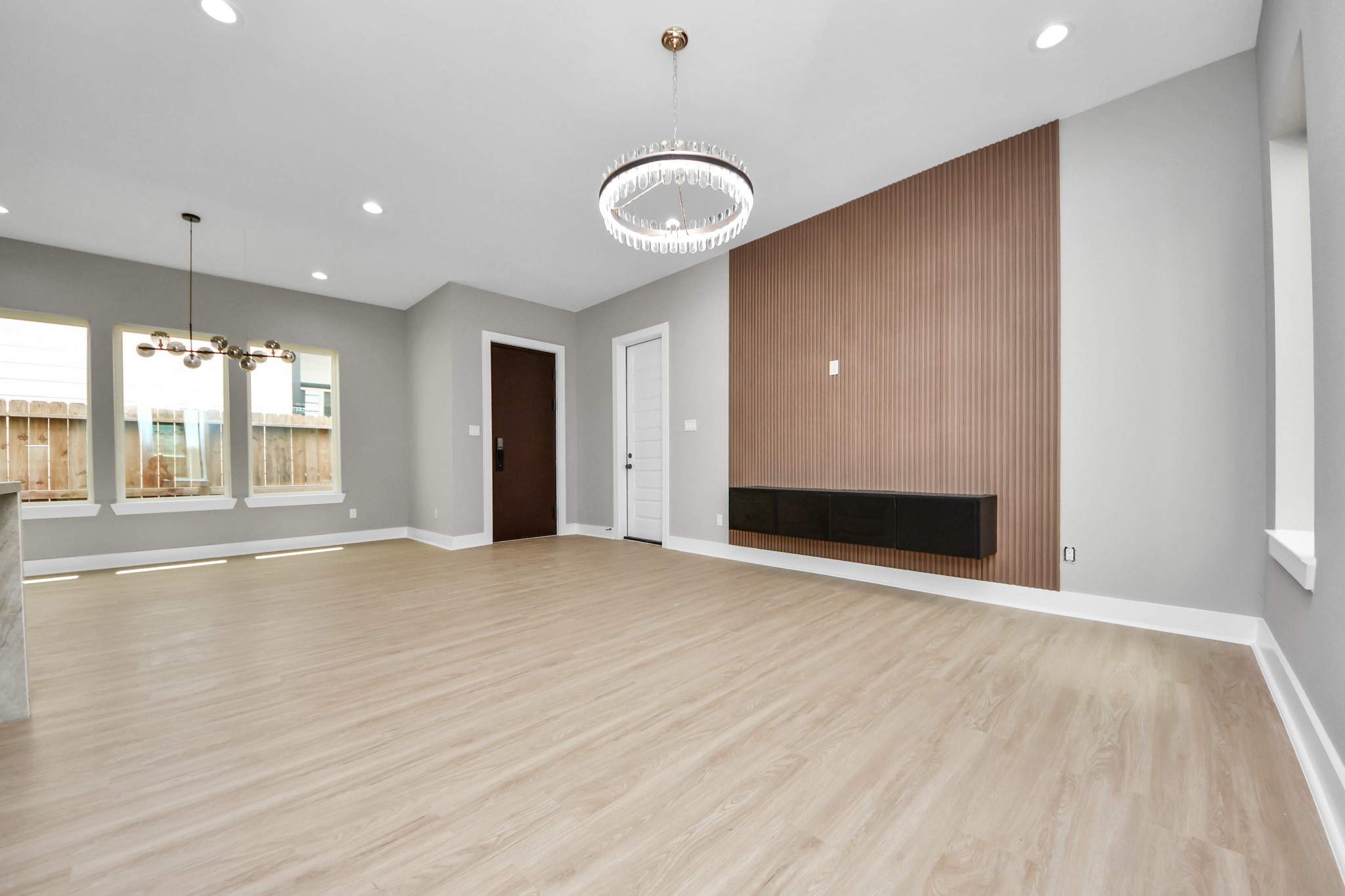 3503 Rebecca Street C/d Property Photo 6