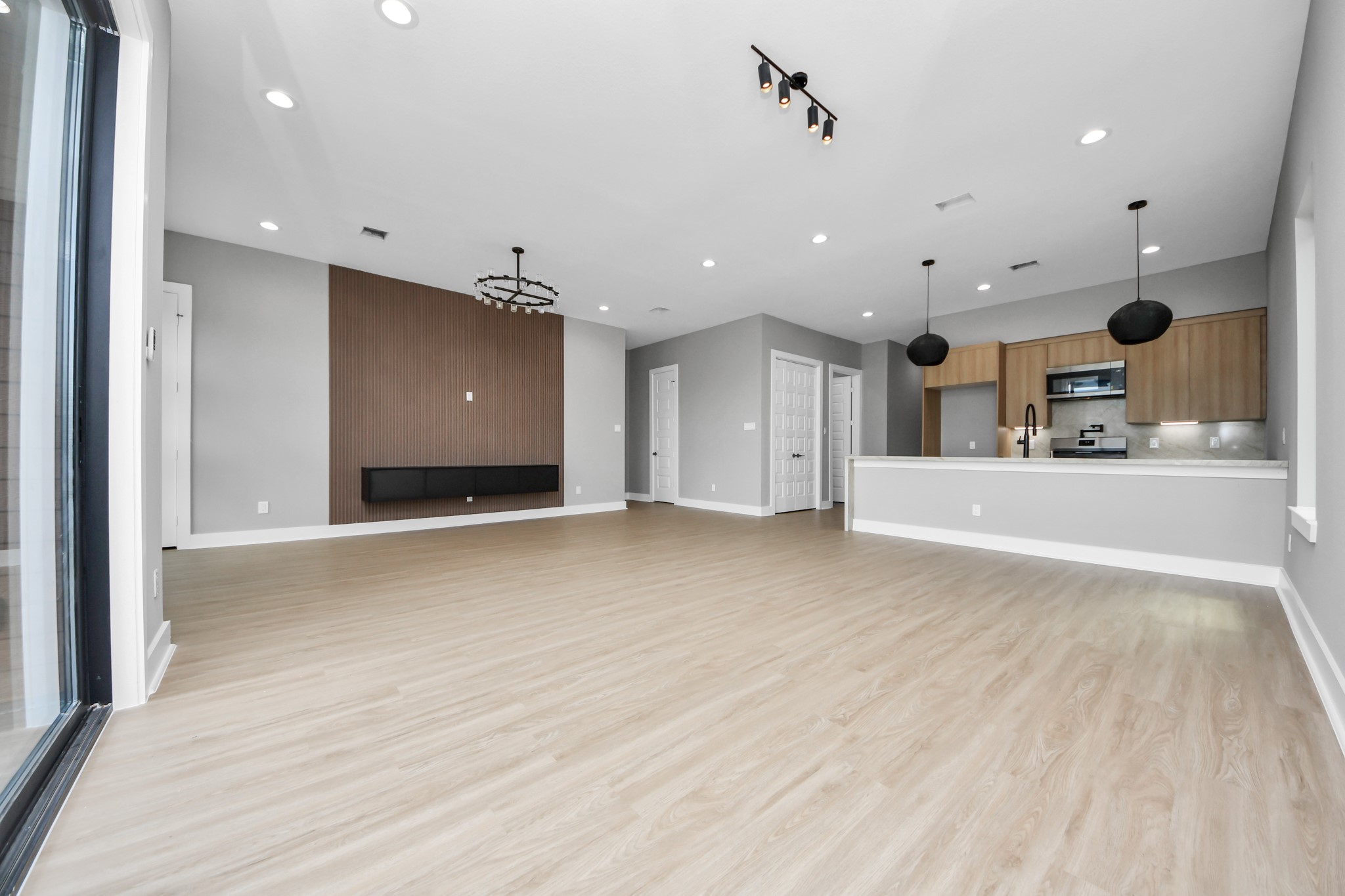 3503 Rebecca Street C/d Property Photo 8