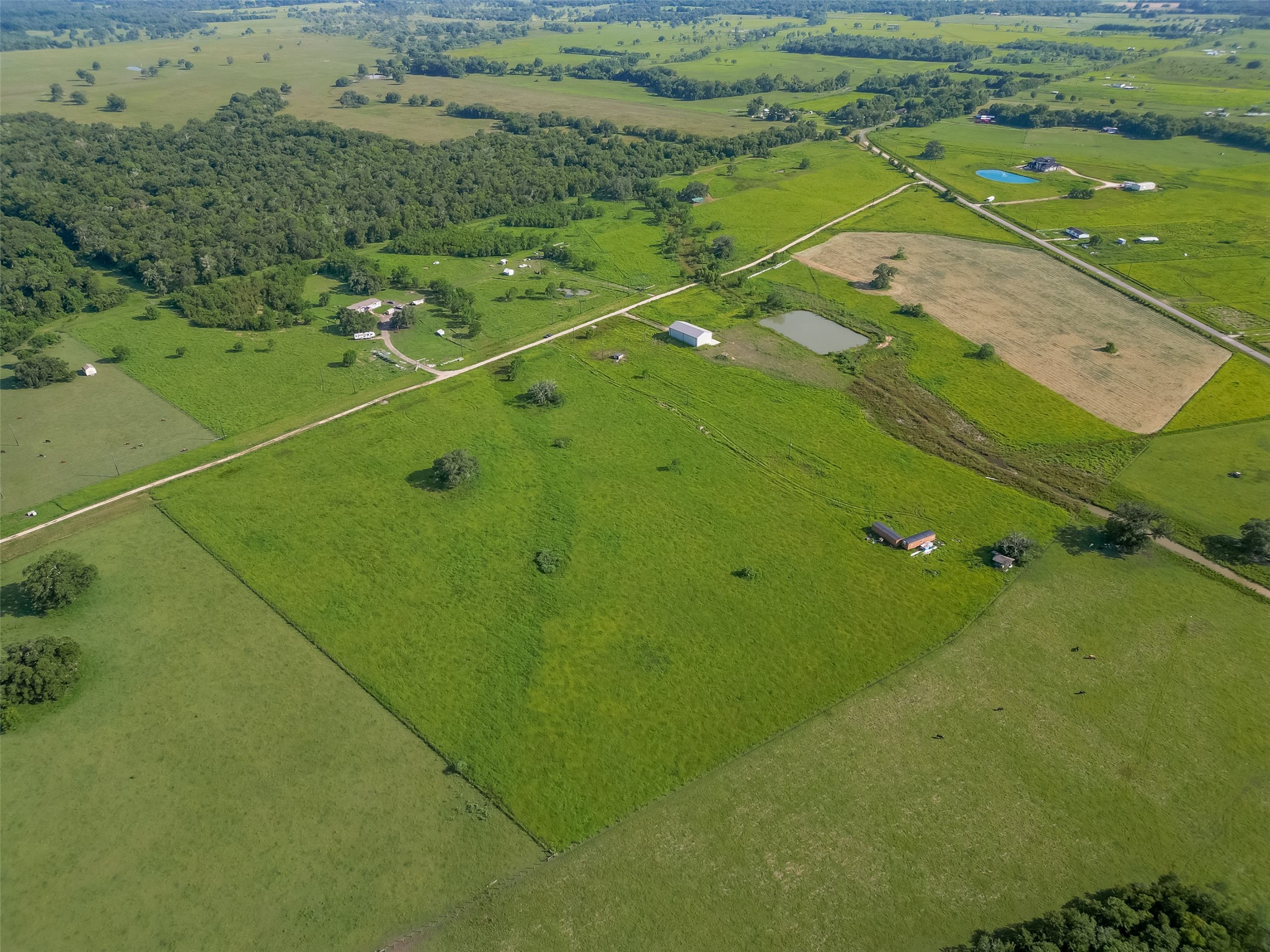 811 County Road 164 Property Photo 1