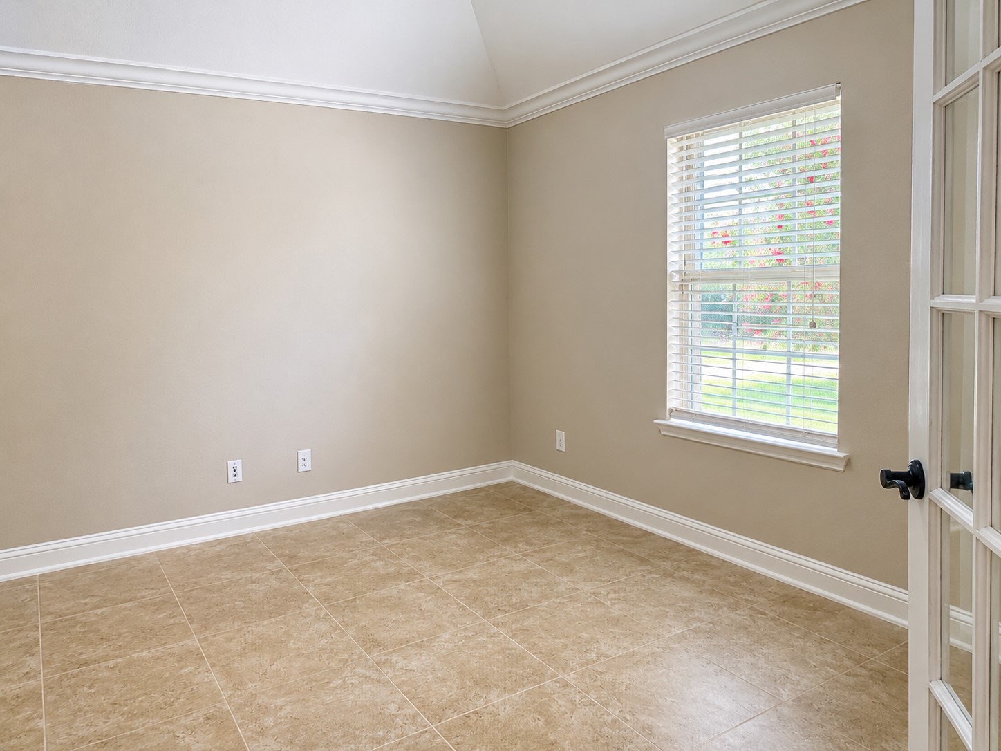 24623 Ballad Drive Property Photo 7