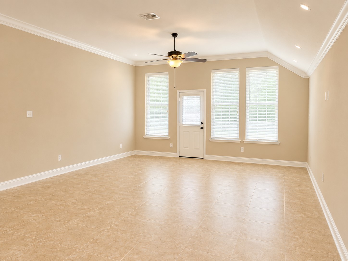 24623 Ballad Drive Property Photo 13