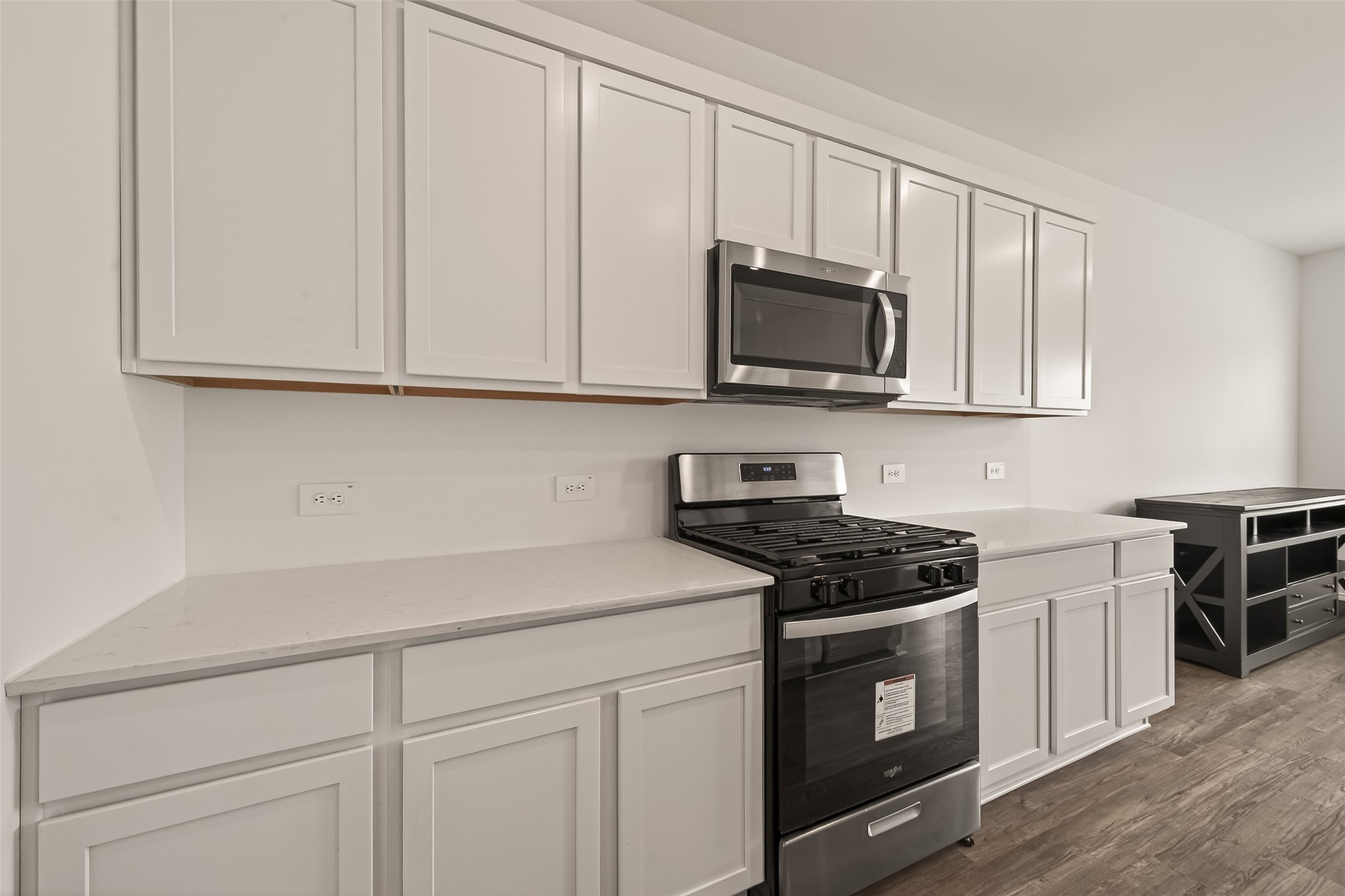 6107 Ginevra Summers Drive Property Photo 20