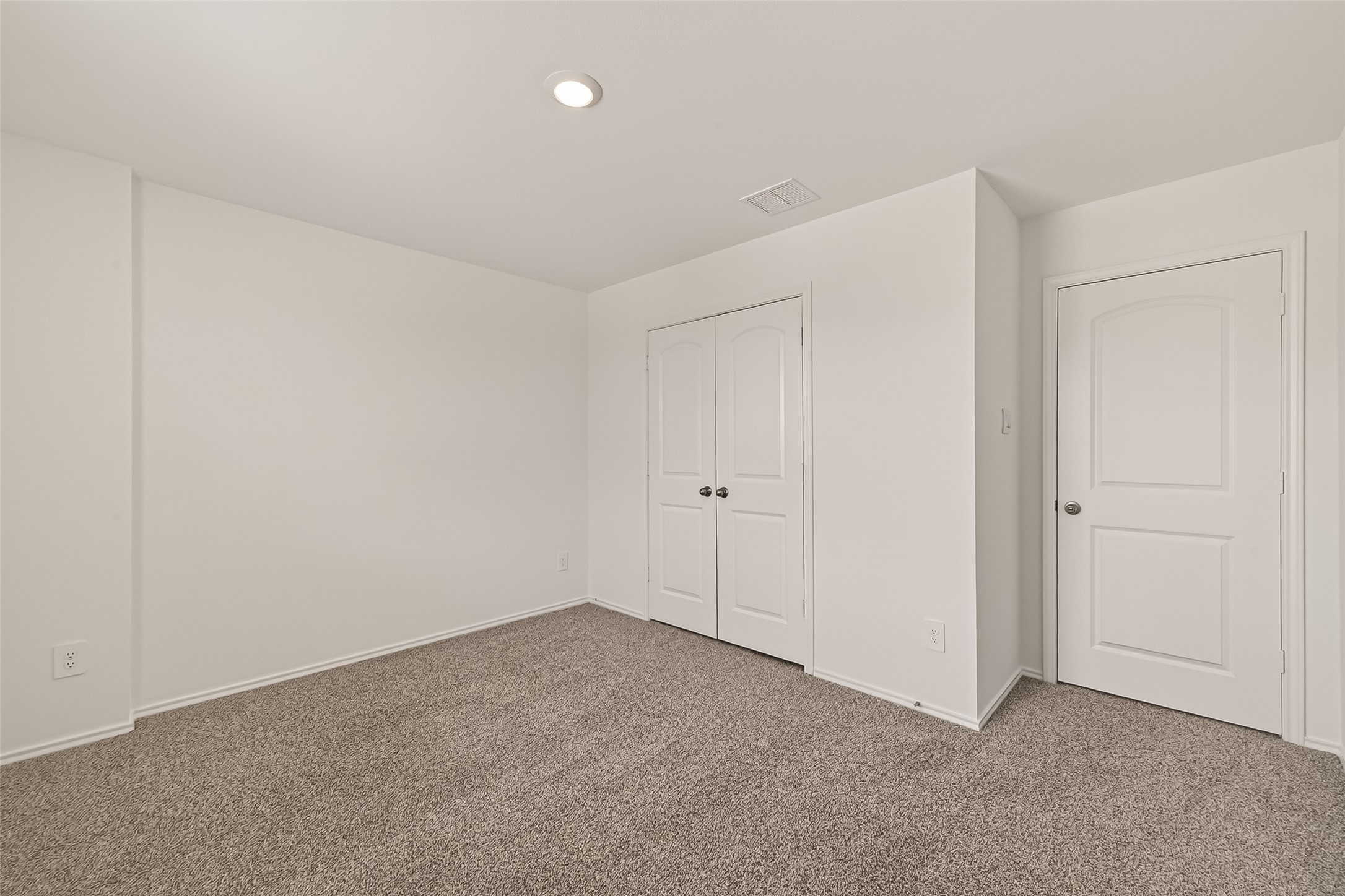 6107 Ginevra Summers Drive Property Photo 35