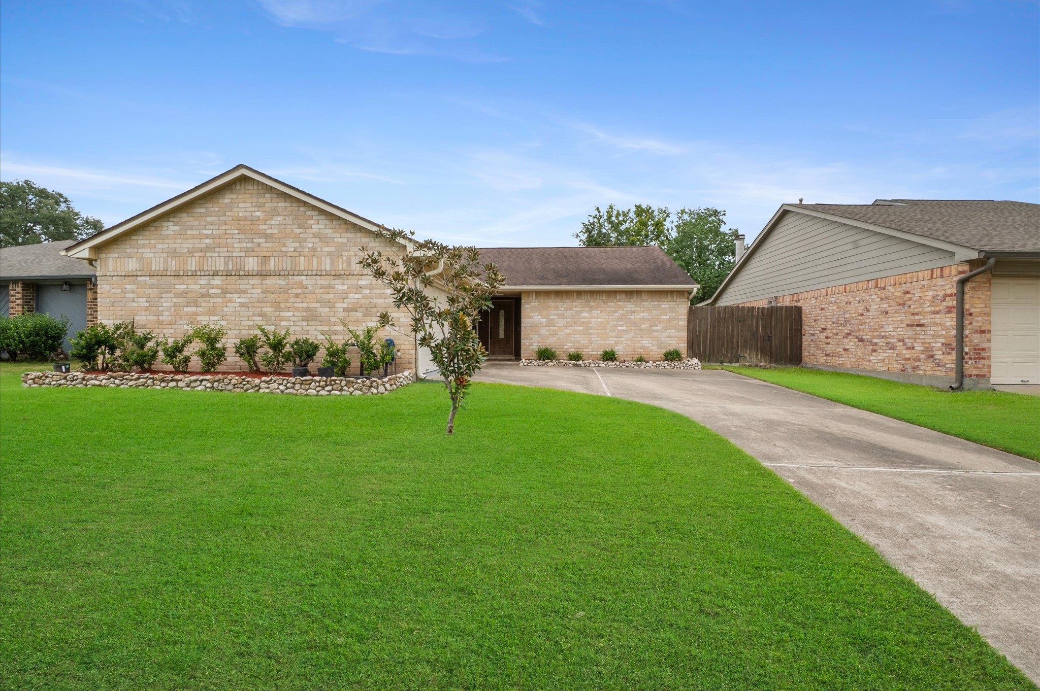 15414 Evergreen Place Drive Drive Property Photo 1