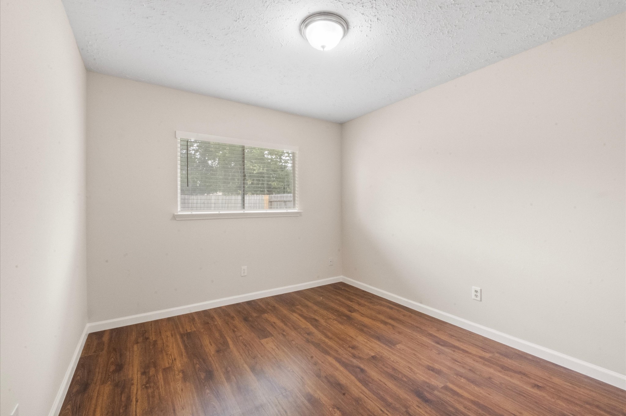 15414 Evergreen Place Drive Drive Property Photo 23