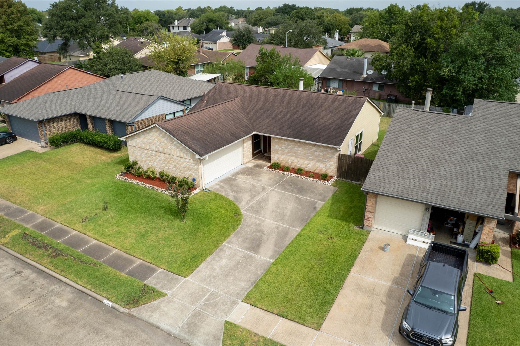 15414 Evergreen Place Drive Drive Property Photo 35