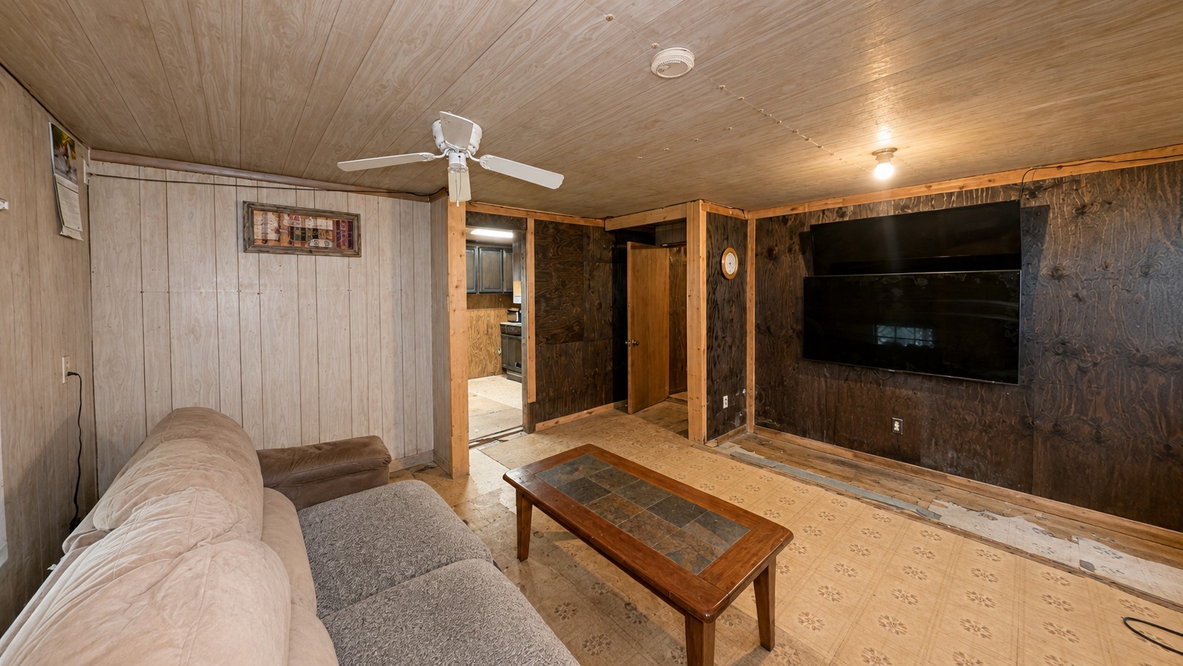 1520 Hilltop Road Property Photo 5