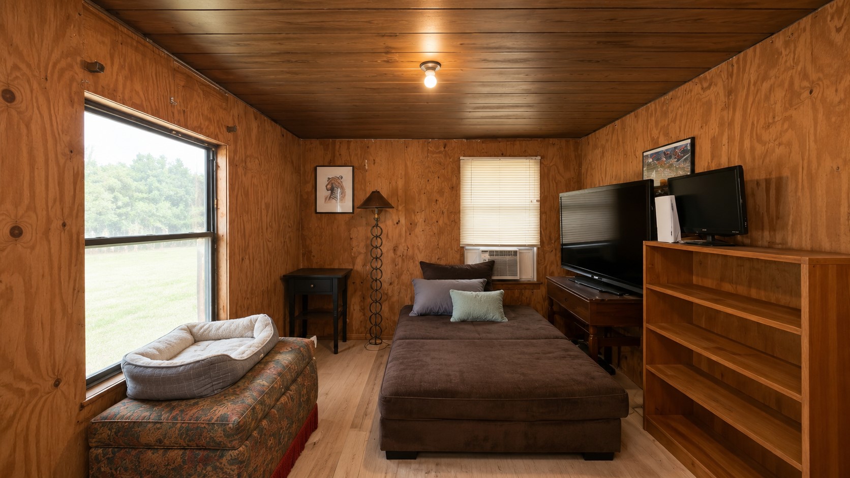 1520 Hilltop Road Property Photo 8
