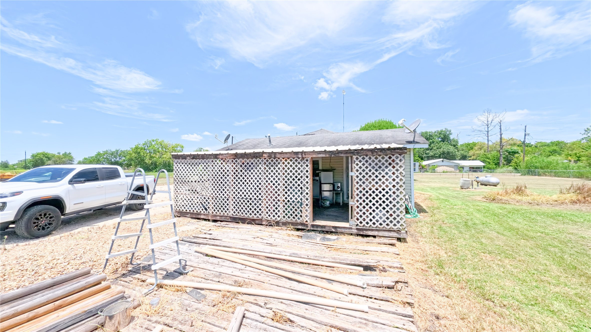 1520 Hilltop Road Property Photo 14