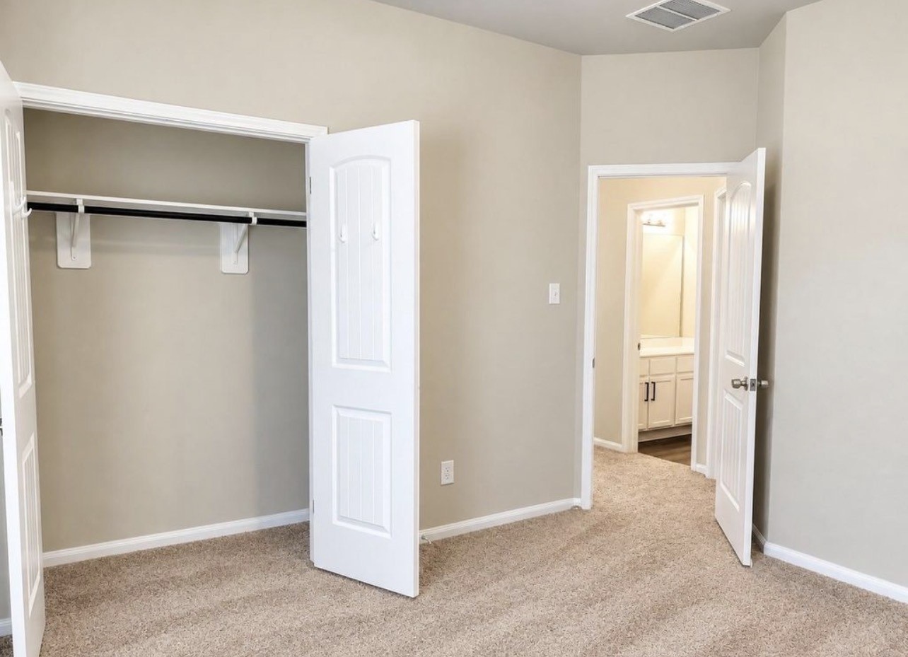 24710 Allori Court Property Photo 11