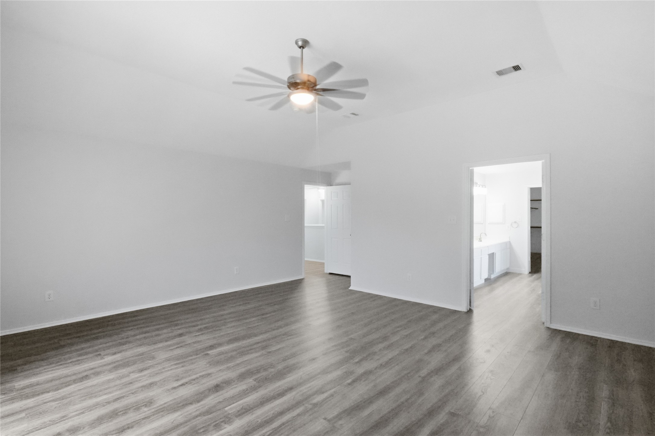 13138 Leader Street Property Photo 7