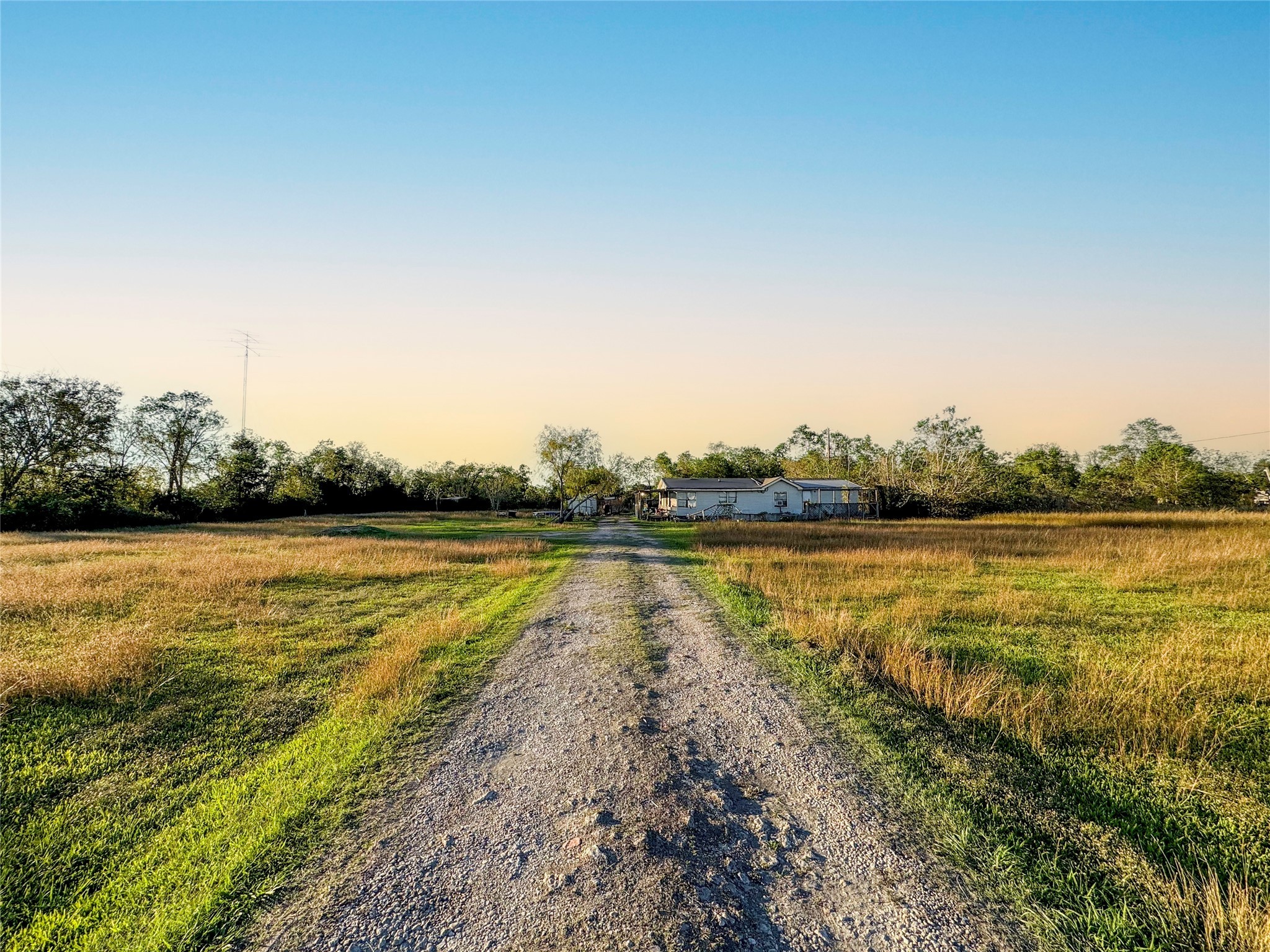 2020 Davis Bend Road Property Photo 1