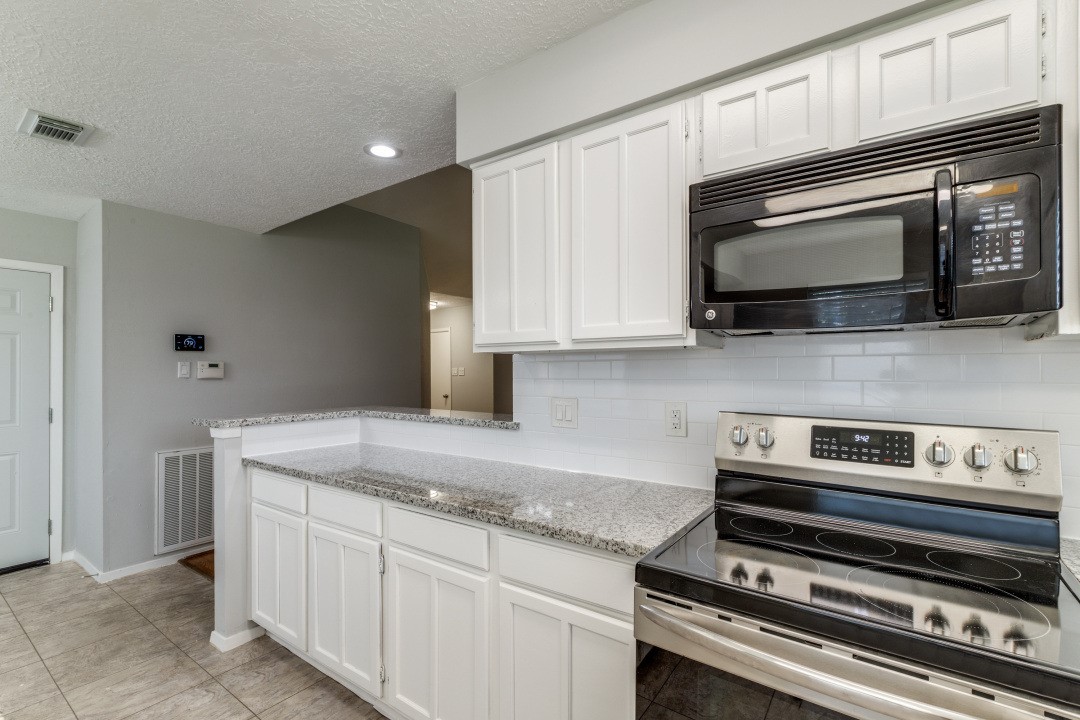 7218 Ridgeberry Drive Property Photo 14
