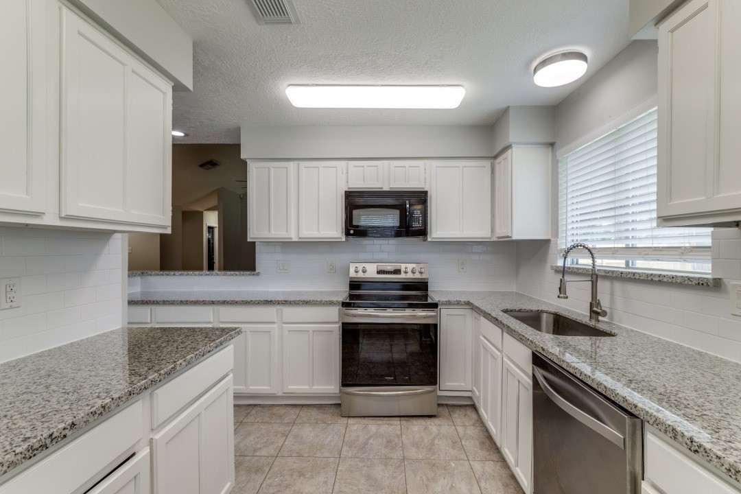 7218 Ridgeberry Drive Property Photo 17
