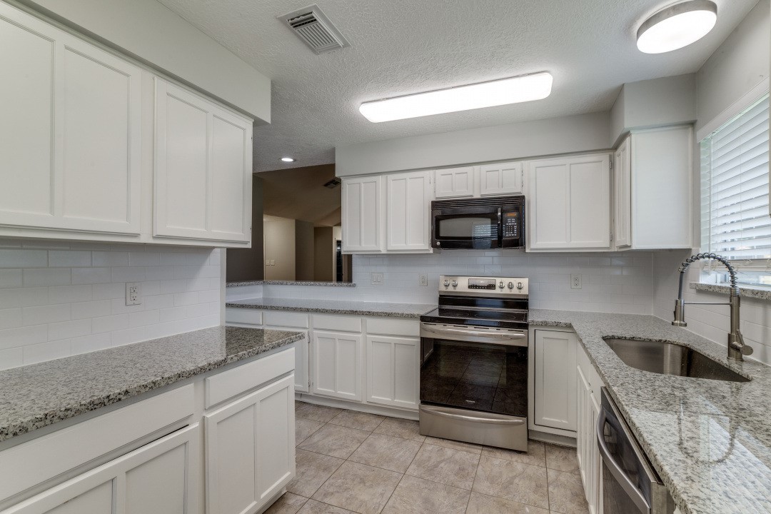 7218 Ridgeberry Drive Property Photo 18