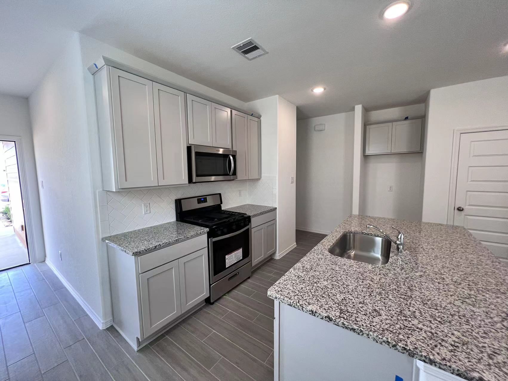 23111 True Fortune Drive Property Photo 6