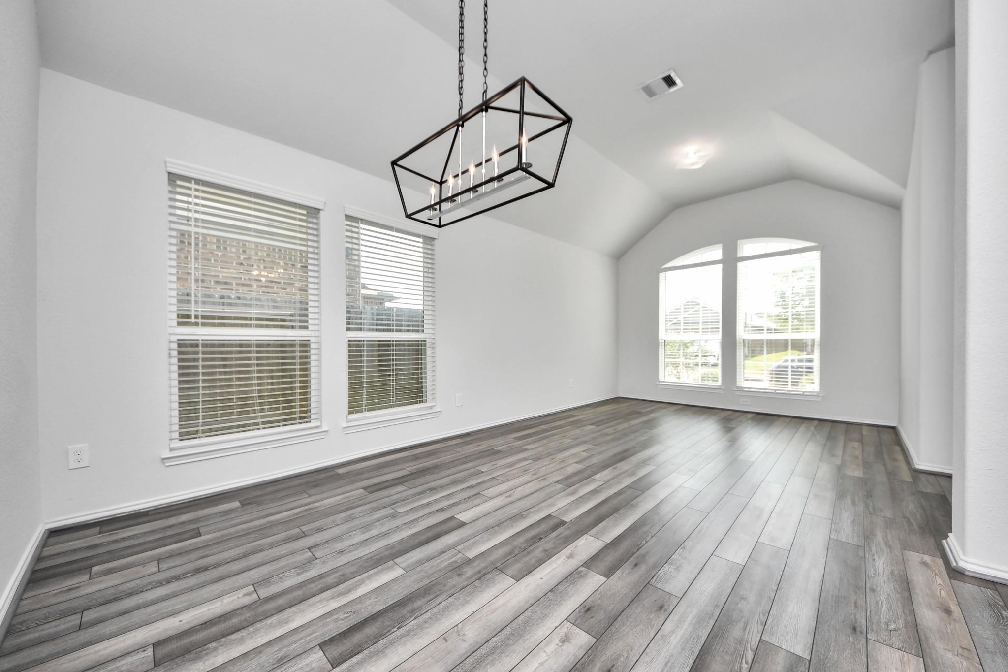 5186 Dry Hollow Drive Property Photo 7