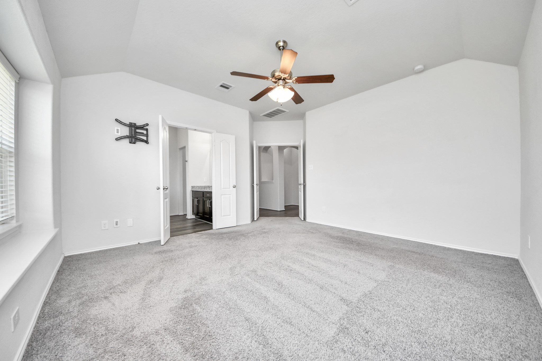 5186 Dry Hollow Drive Property Photo 18