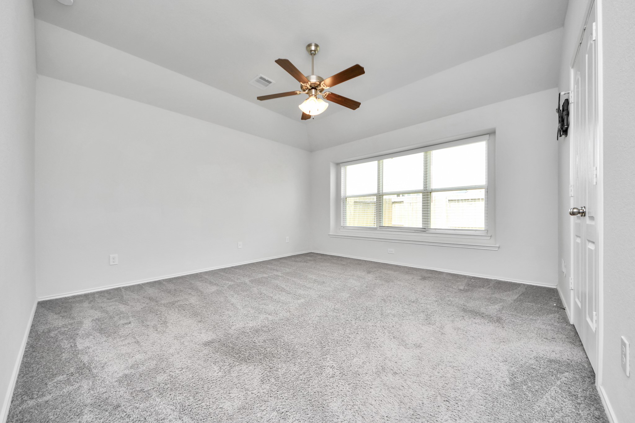 5186 Dry Hollow Drive Property Photo 19