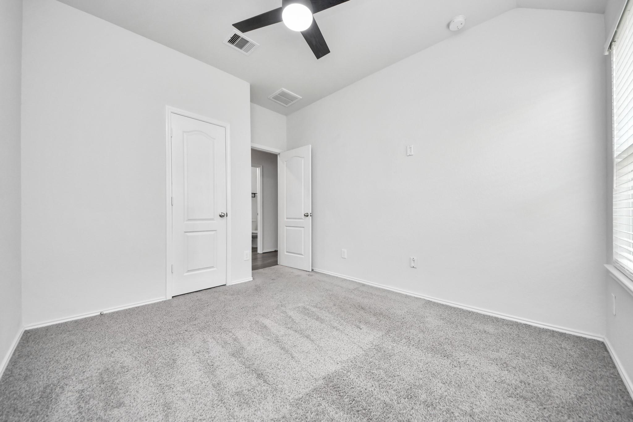 5186 Dry Hollow Drive Property Photo 24