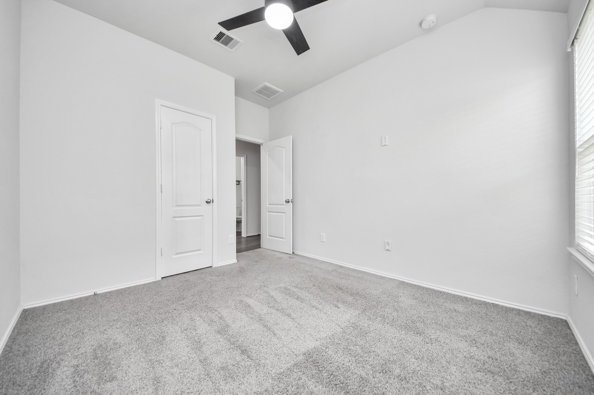5186 Dry Hollow Drive Property Photo 26