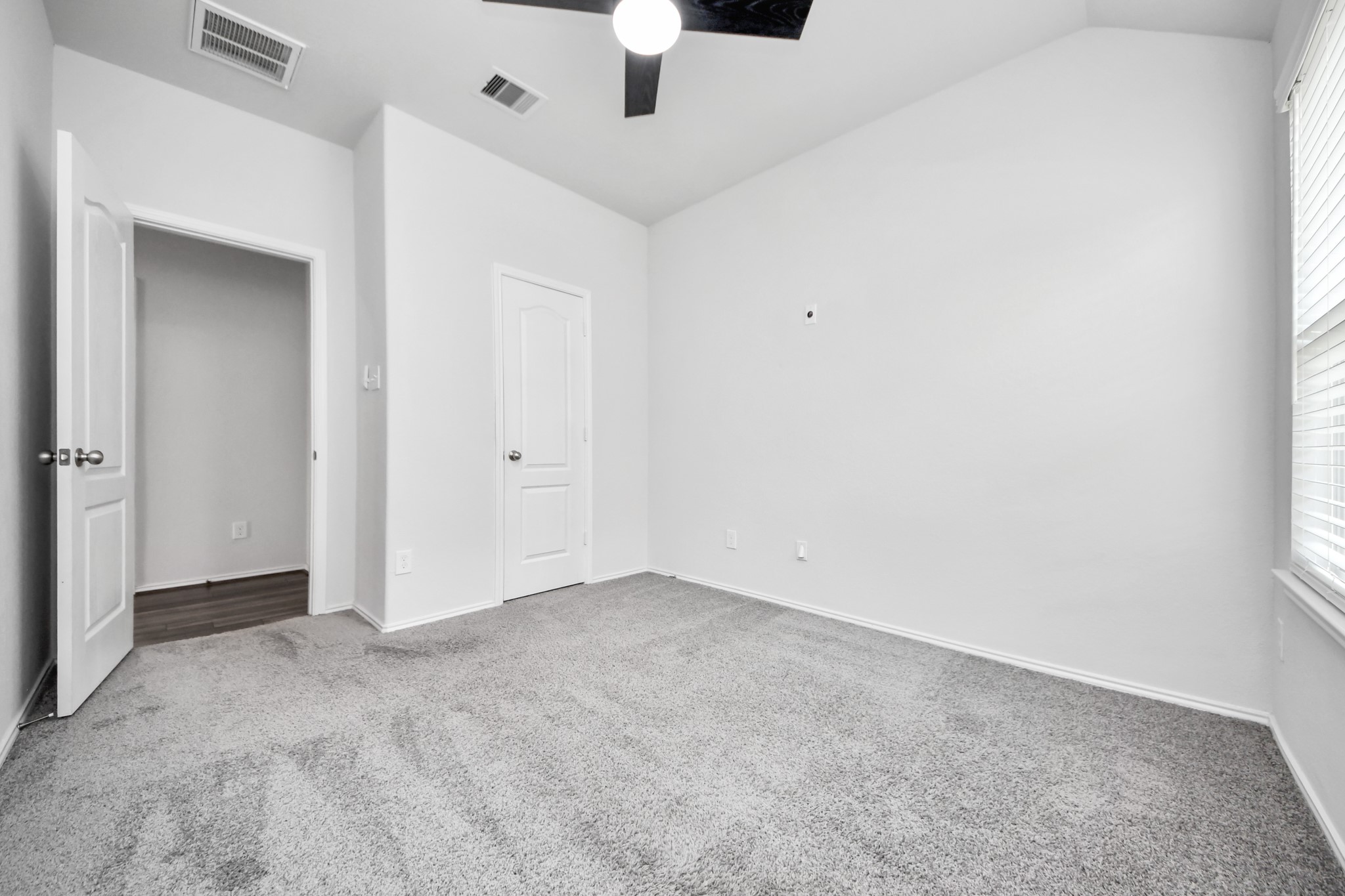 5186 Dry Hollow Drive Property Photo 30