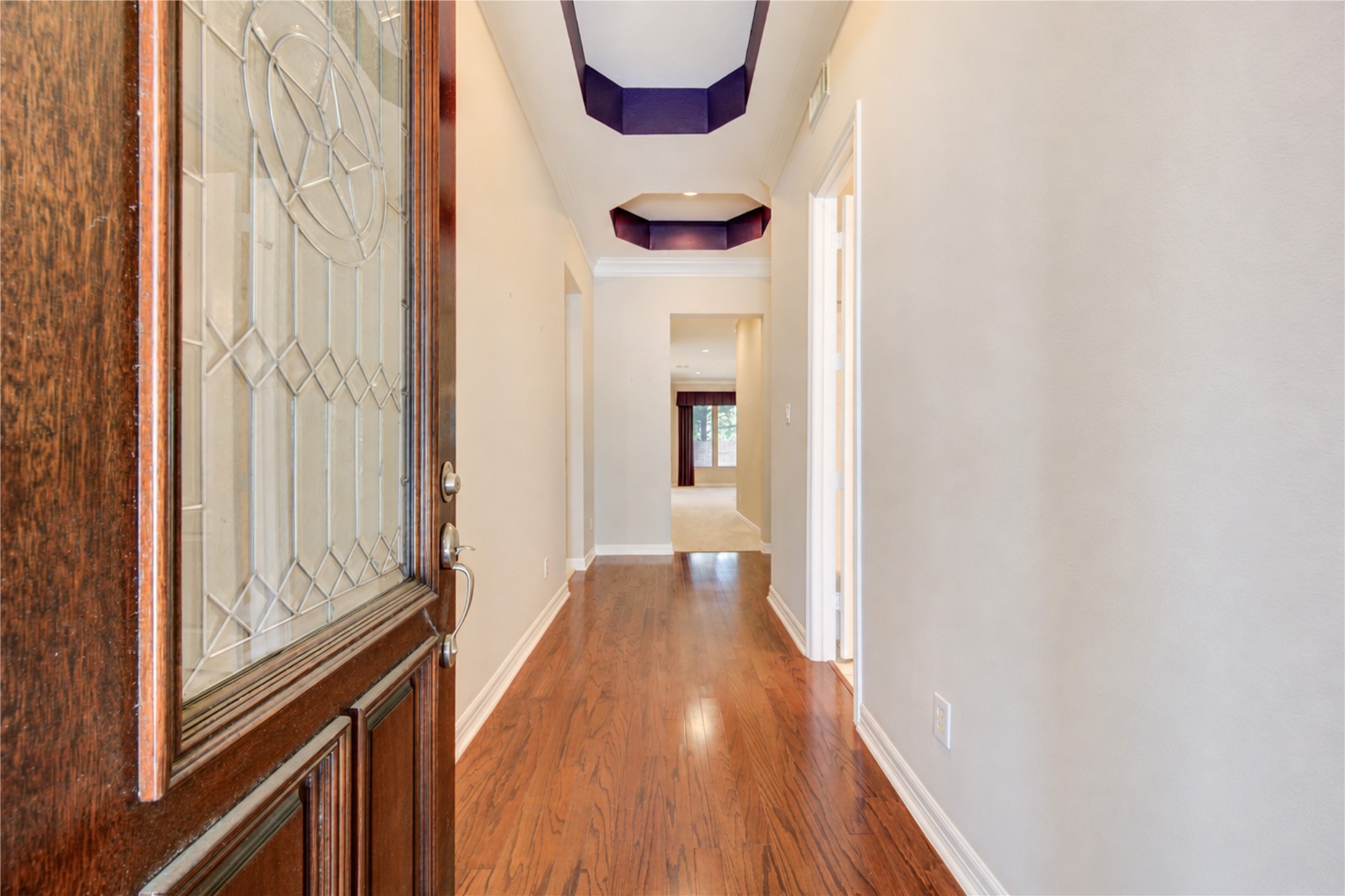 9706 Rollinson Park Drive Property Photo 7