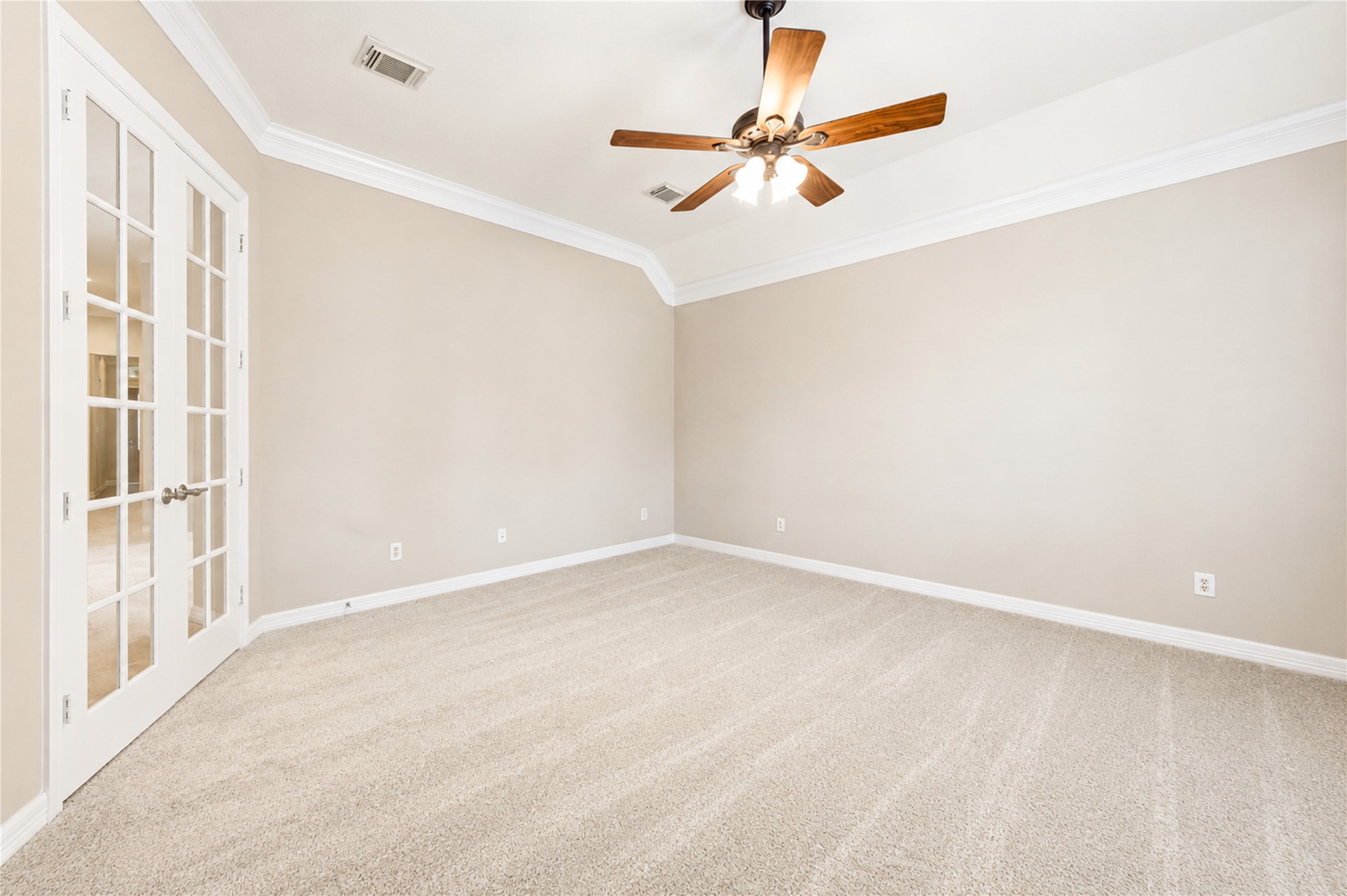 9706 Rollinson Park Drive Property Photo 32
