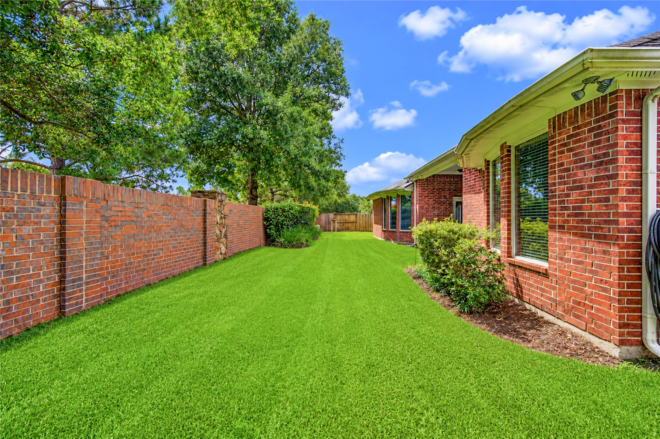 9706 Rollinson Park Drive Property Photo 36