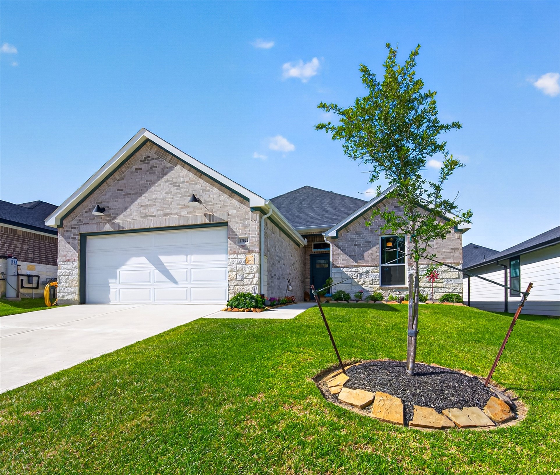 12022 Noble Heart Drive Property Photo 1