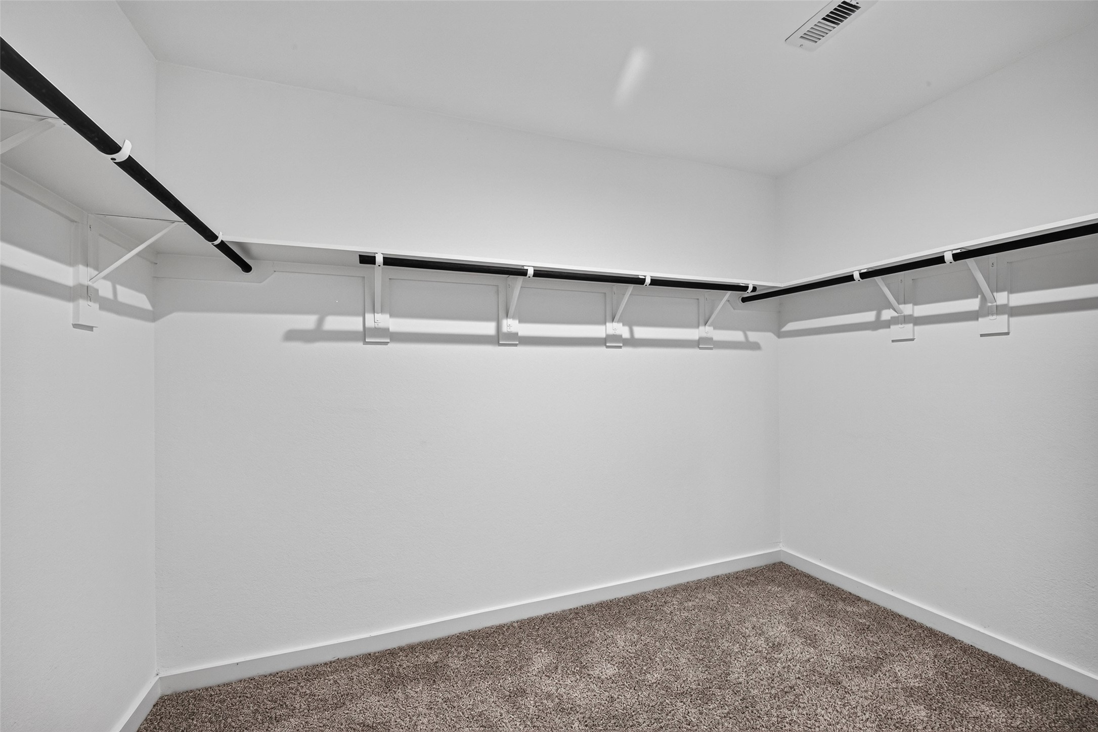 2937 Amherst Meadow Lane Property Photo 24