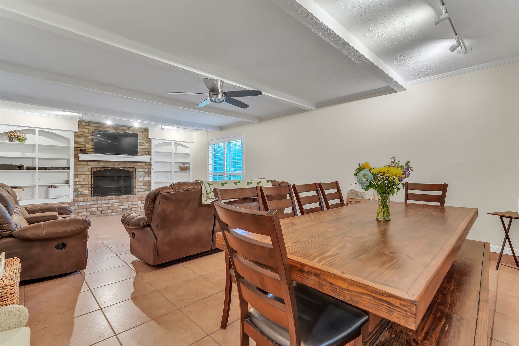 9107 Mauna Loa Lane Property Photo 7