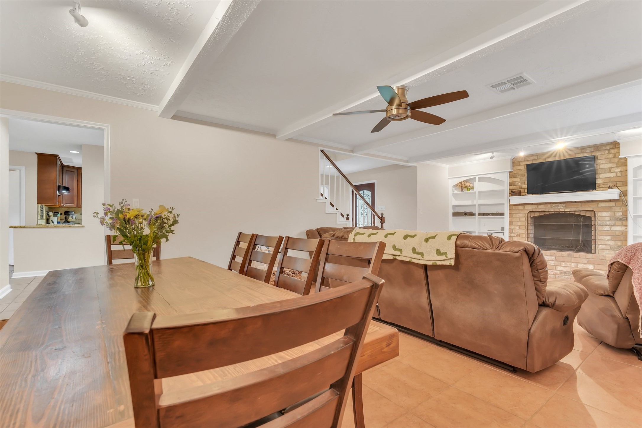 9107 Mauna Loa Lane Property Photo 8