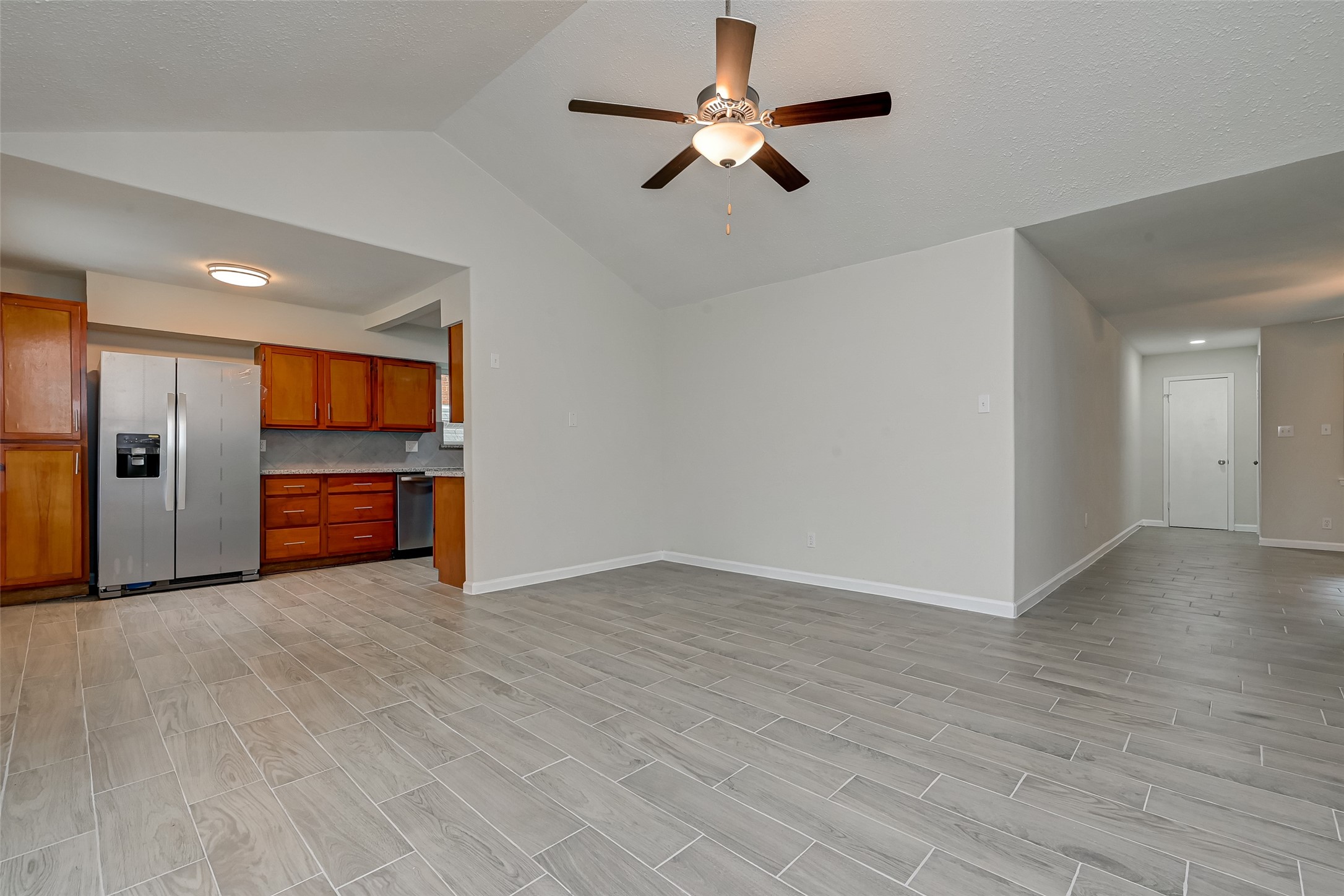 17114 Folsom Drive Property Photo 16