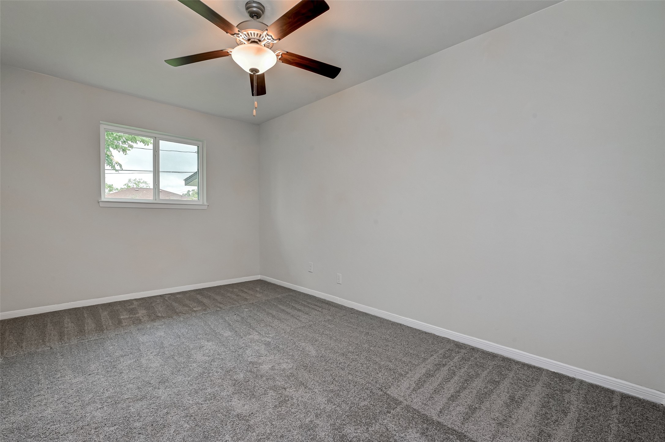 17114 Folsom Drive Property Photo 25