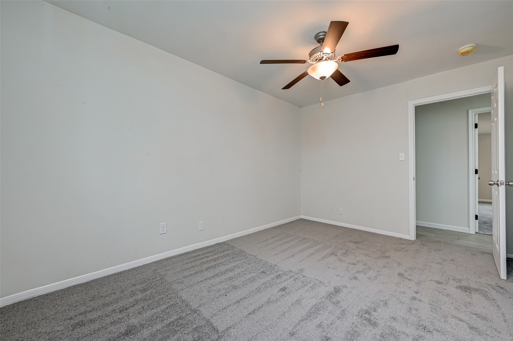 17114 Folsom Drive Property Photo 26