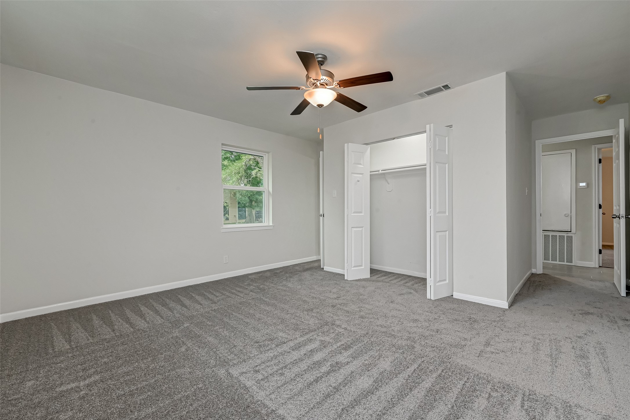17114 Folsom Drive Property Photo 32