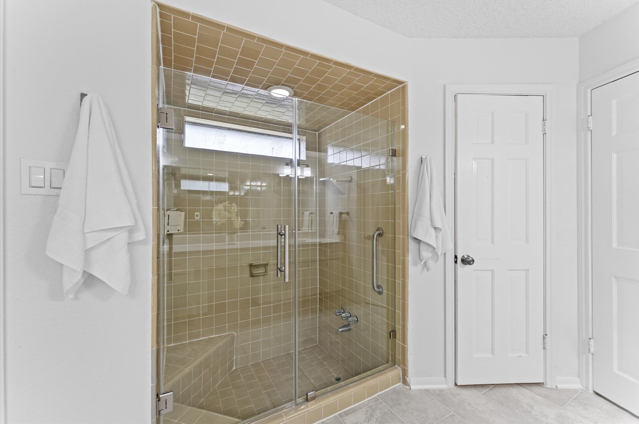 16414 York Minster Drive Property Photo 16