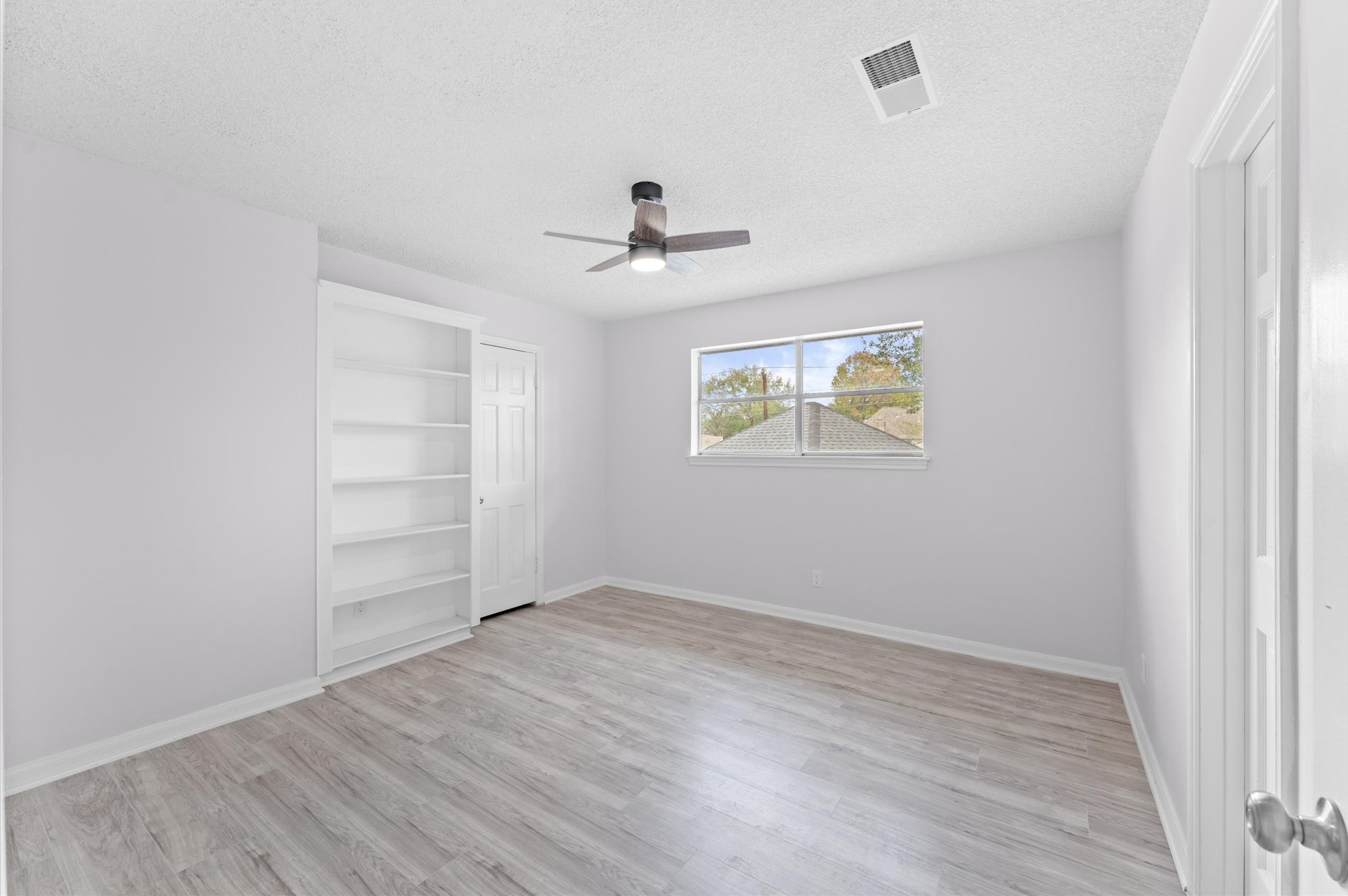 16414 York Minster Drive Property Photo 19