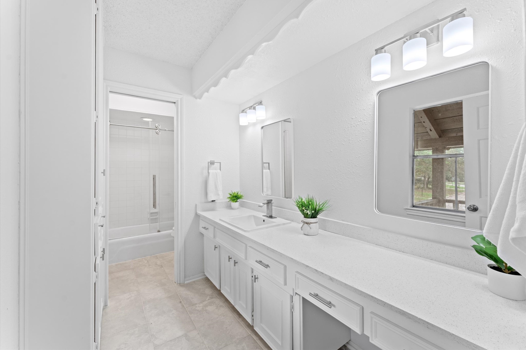 16414 York Minster Drive Property Photo 23