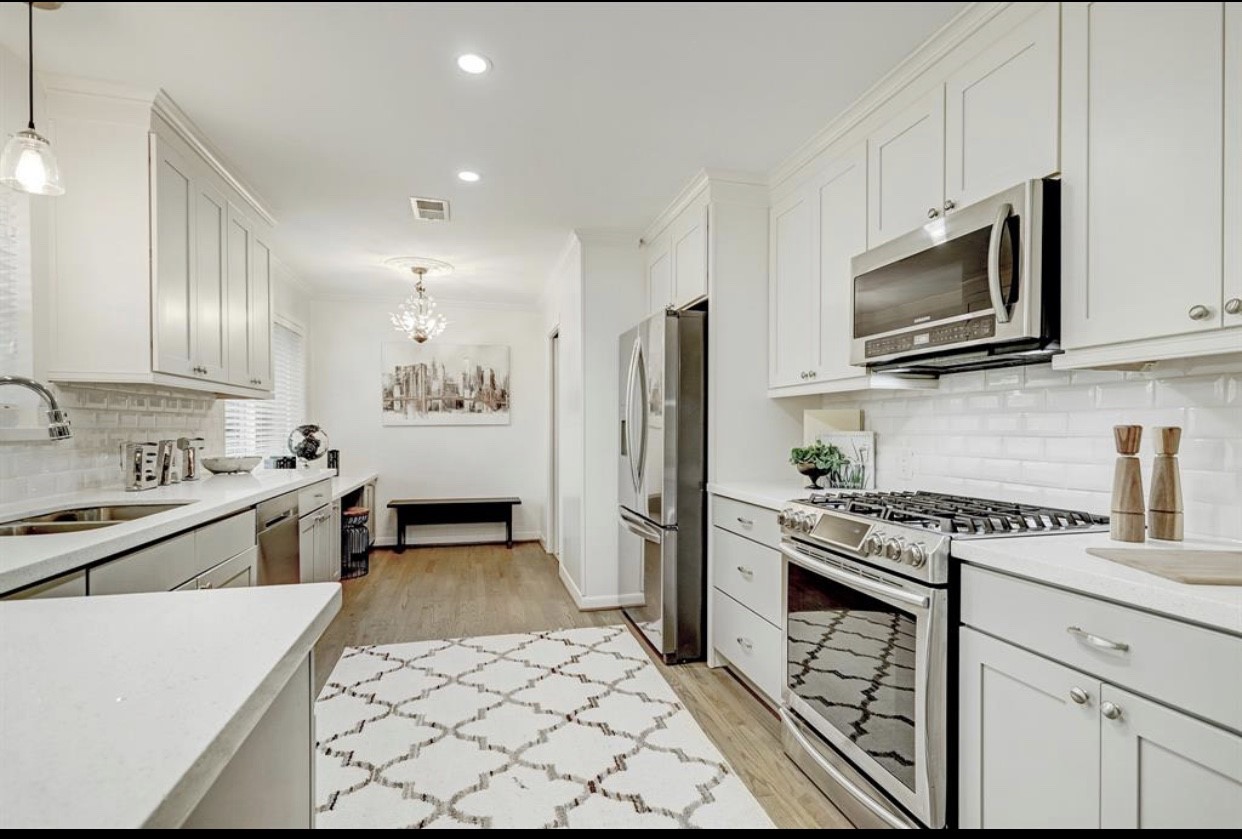 5403 Carew Street Property Photo 6