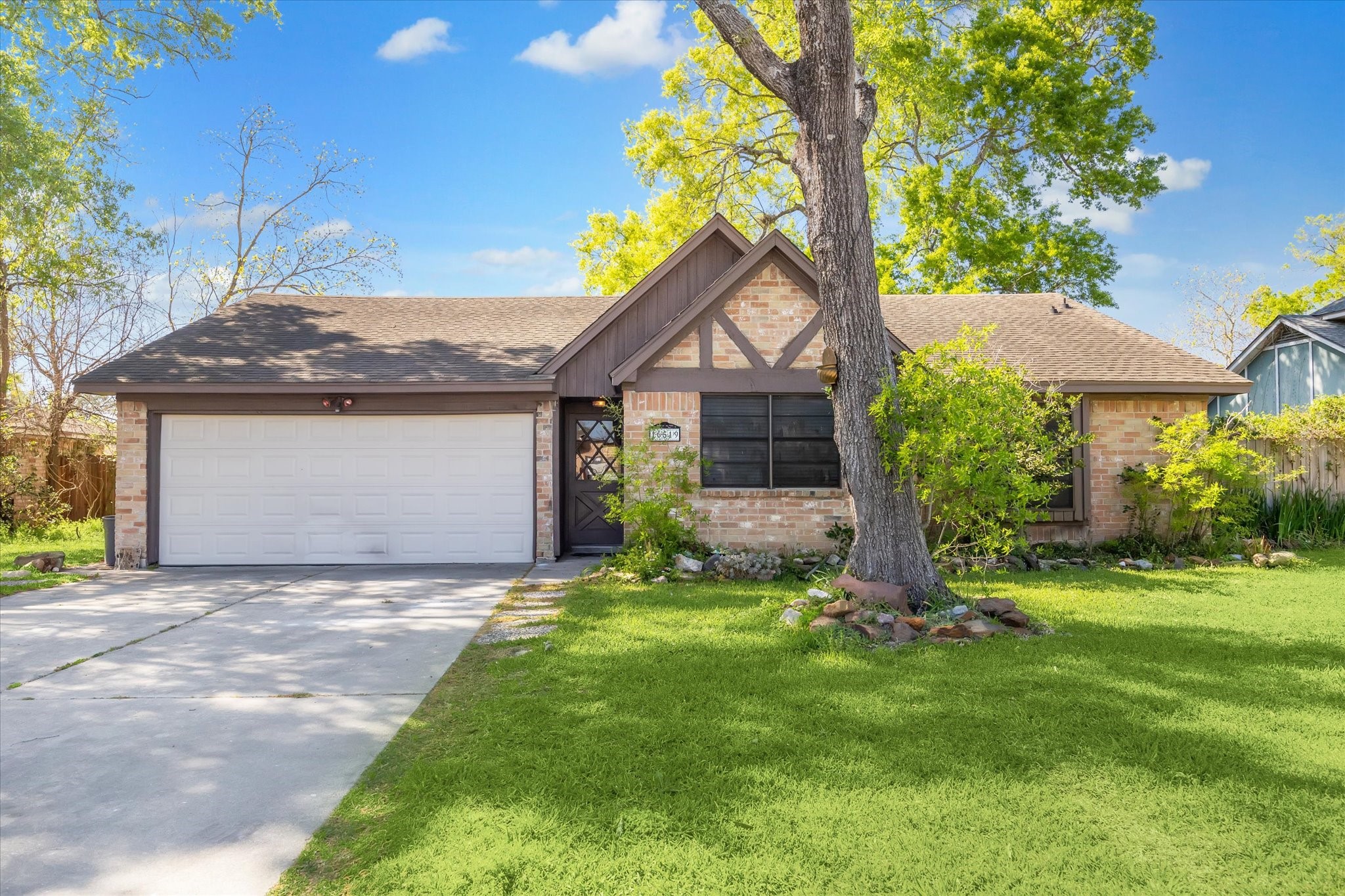 16519 Port O Call Street Property Photo