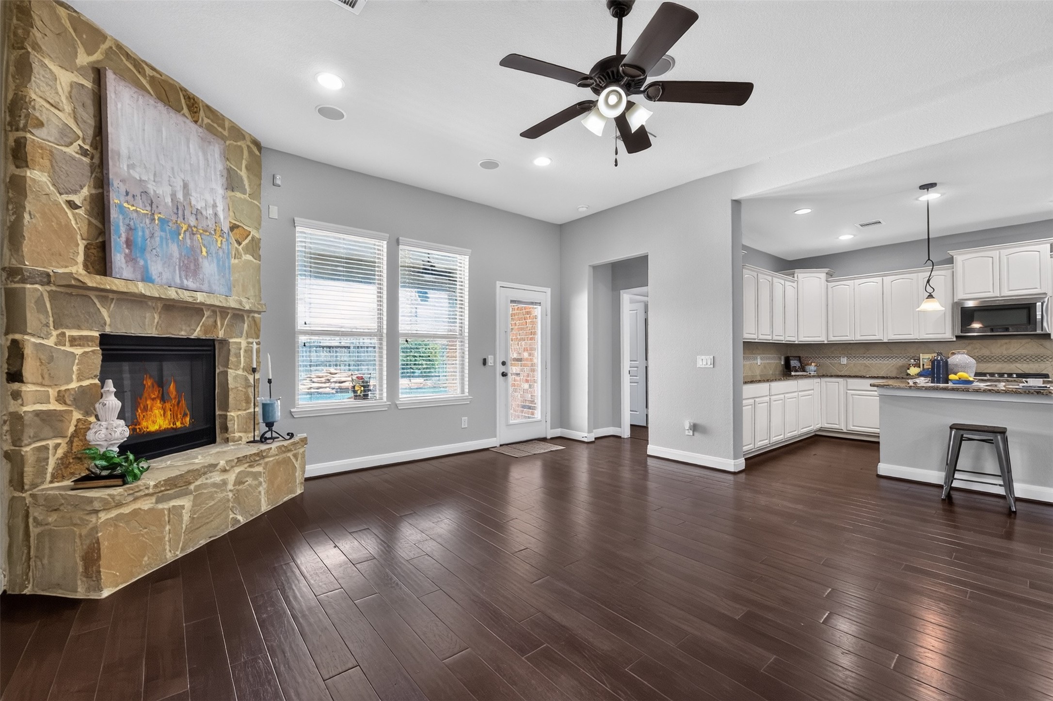 1303 Ownby Court Property Photo 14