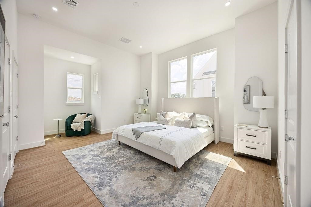 1713 Mary Street Property Photo 23