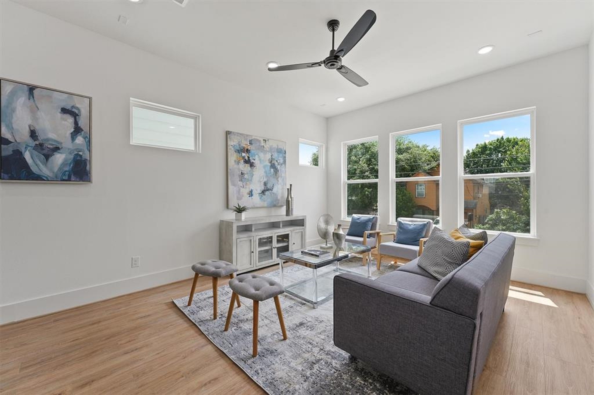 1207 Cavalcade Street C Property Photo 3