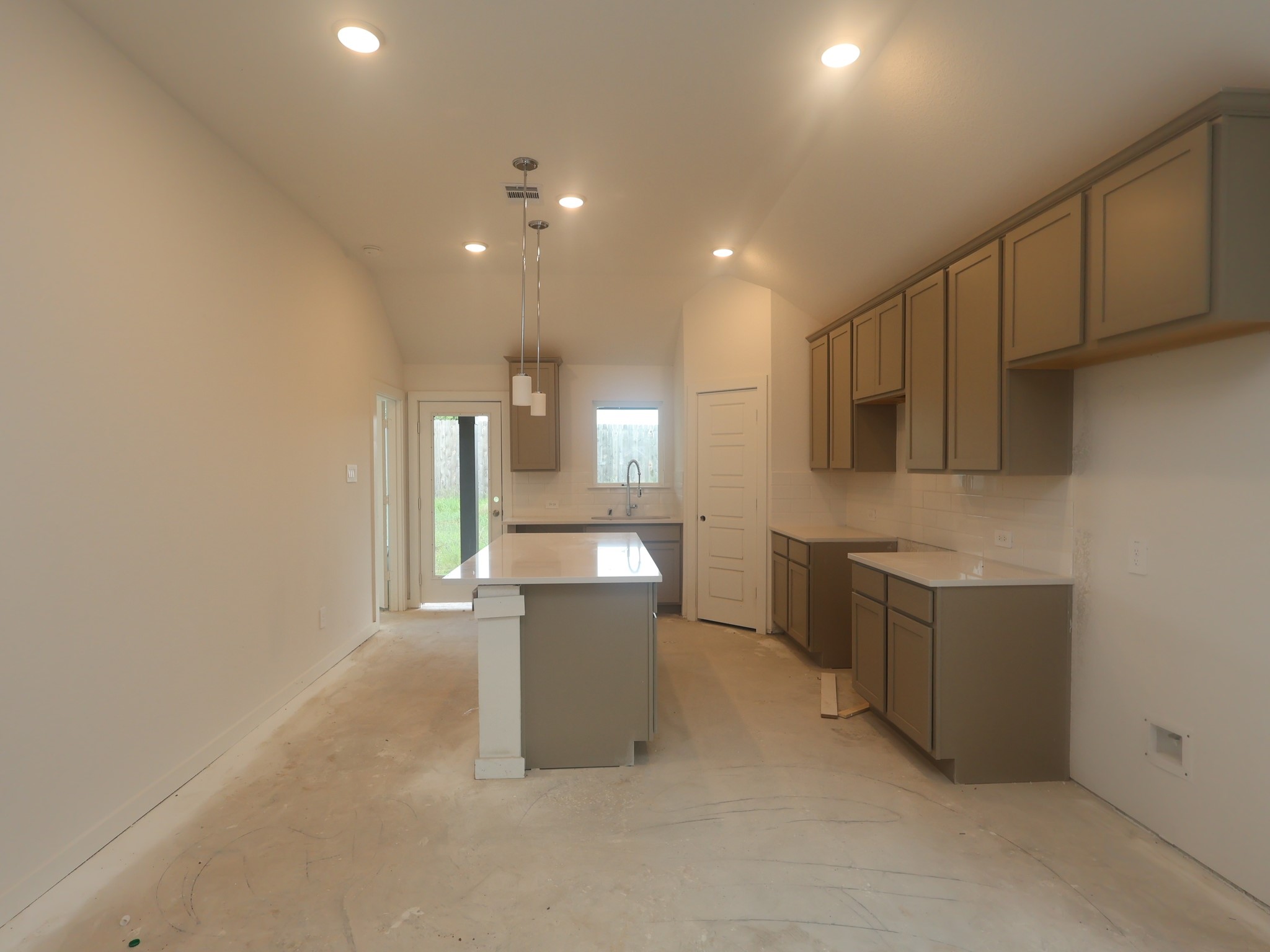 629 Falling Cave Drive Property Photo 3
