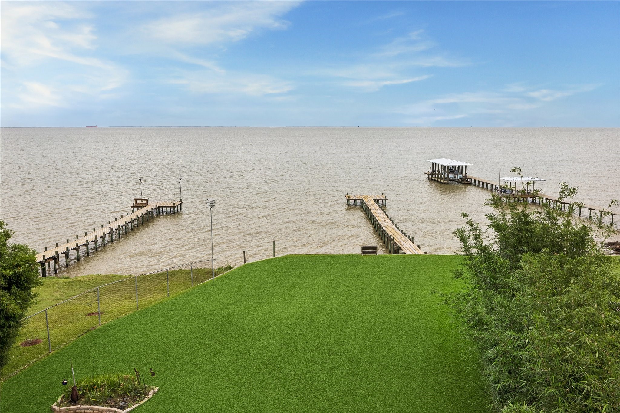 4019 Bayshore Drive Drive Property Photo 3
