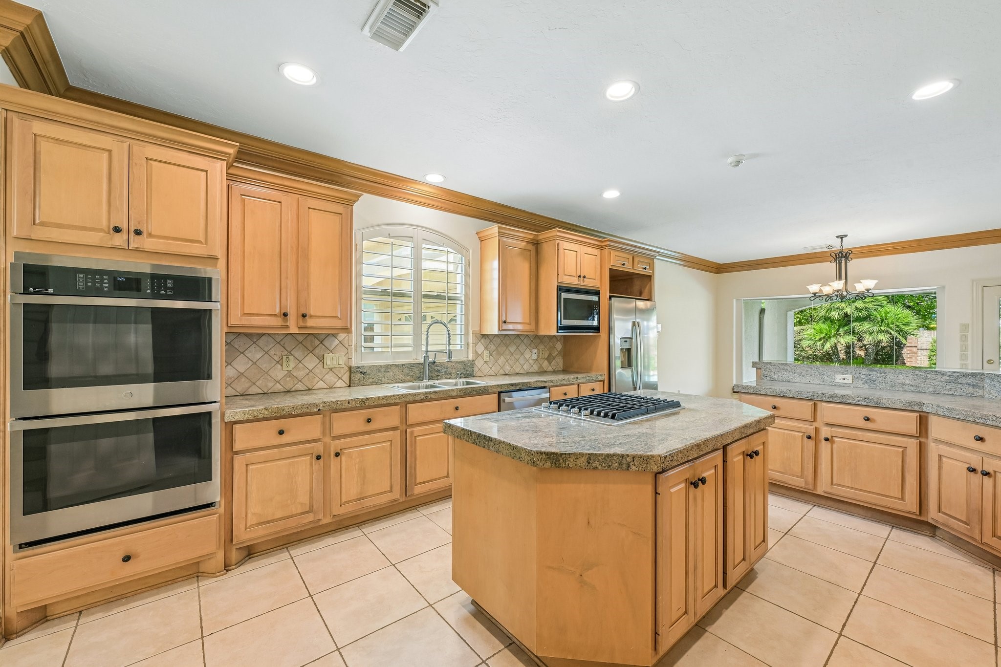 1611 Copperas Cove Property Photo 7